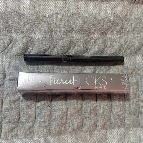 Ciate London Fierce Flicks Liquid Eyeliner - Picture 1 of 1